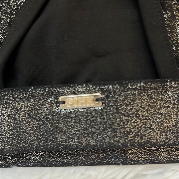 PINK Victorias Secret Shiny Black Sports Bra Size Medium - Picture 4 of 5